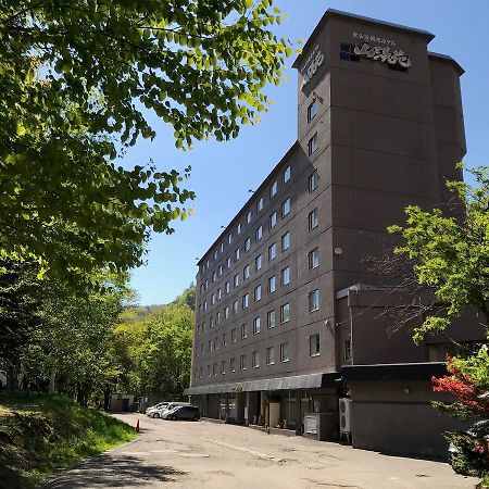 Hotel Sankeien Sapporo Esterno foto