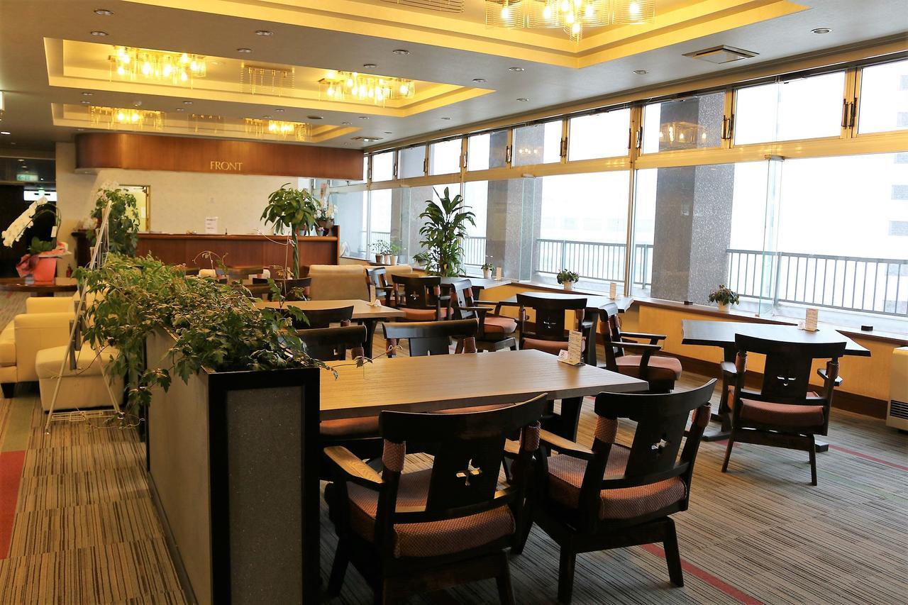 Hotel Sankeien Sapporo Esterno foto