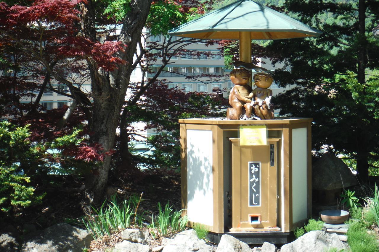 Hotel Sankeien Sapporo Esterno foto